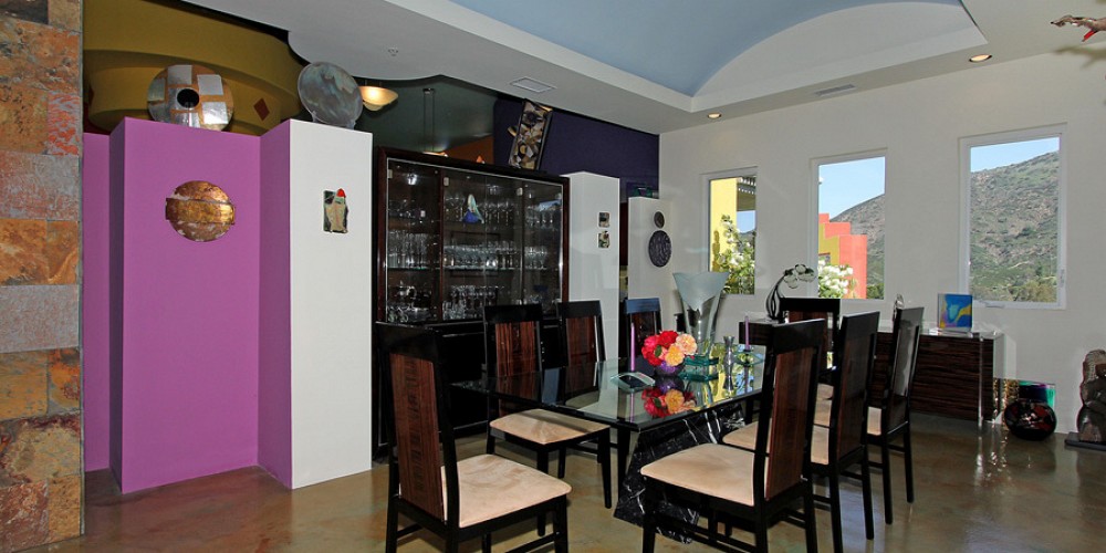 2401 Kanan Road, Agoura, CA 91301