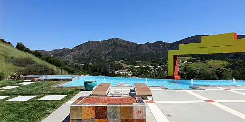 2401 Kanan Road, Agoura, CA 91301