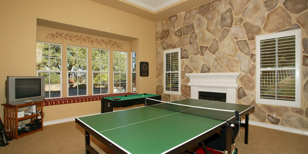 790 Hartglen Ave, Westlake Village, CA 91361