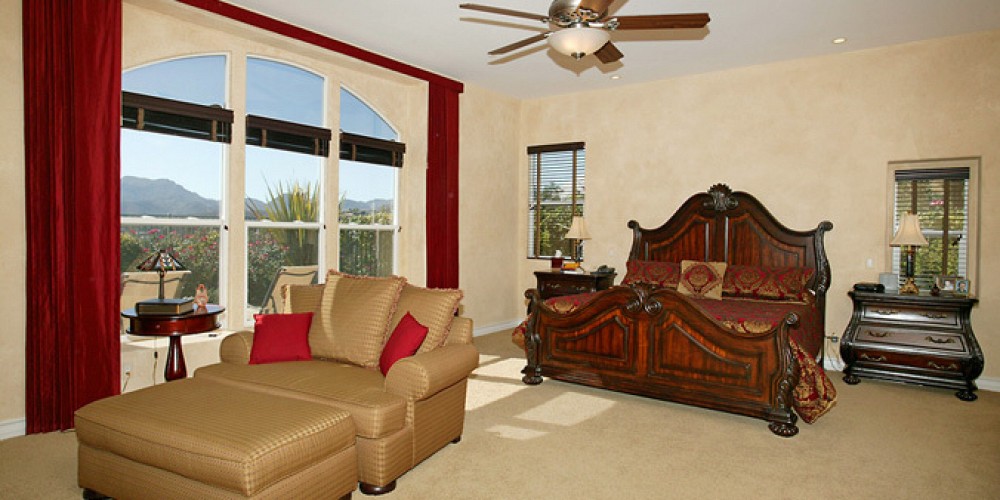 790 Hartglen Ave, Westlake Village, CA 91361