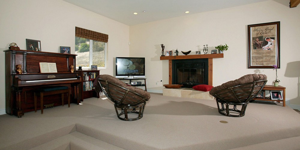 312 Manzanita Lane, Thousand Oaks, CA 91361