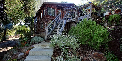 28966 S. Lakeshore Drive, Agoura, CA 91301