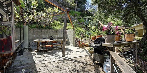 28966 S. Lakeshore Drive, Agoura, CA 91301