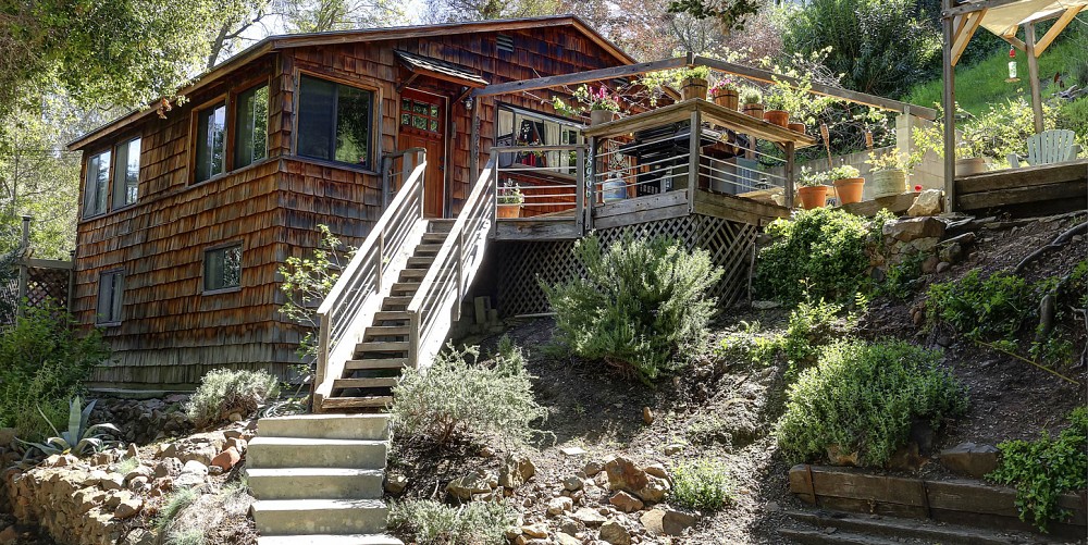 28966 S. Lakeshore Drive, Agoura, CA 91301