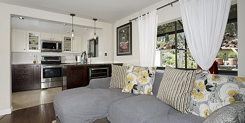 28966 S. Lakeshore Drive, Agoura, CA 91301