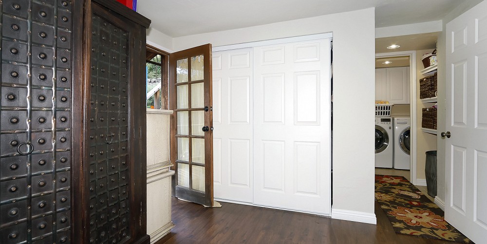 28966 S. Lakeshore Drive, Agoura, CA 91301