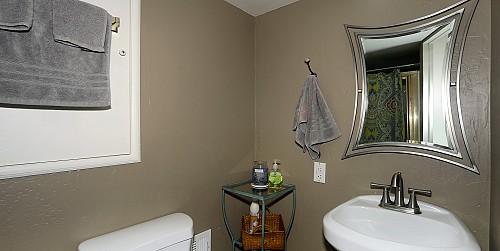 28966 S. Lakeshore Drive, Agoura, CA 91301