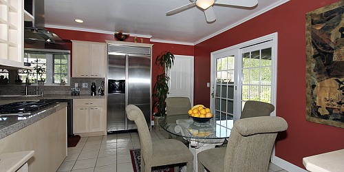 4600 Brewster Drive, Tarzana, CA 91356