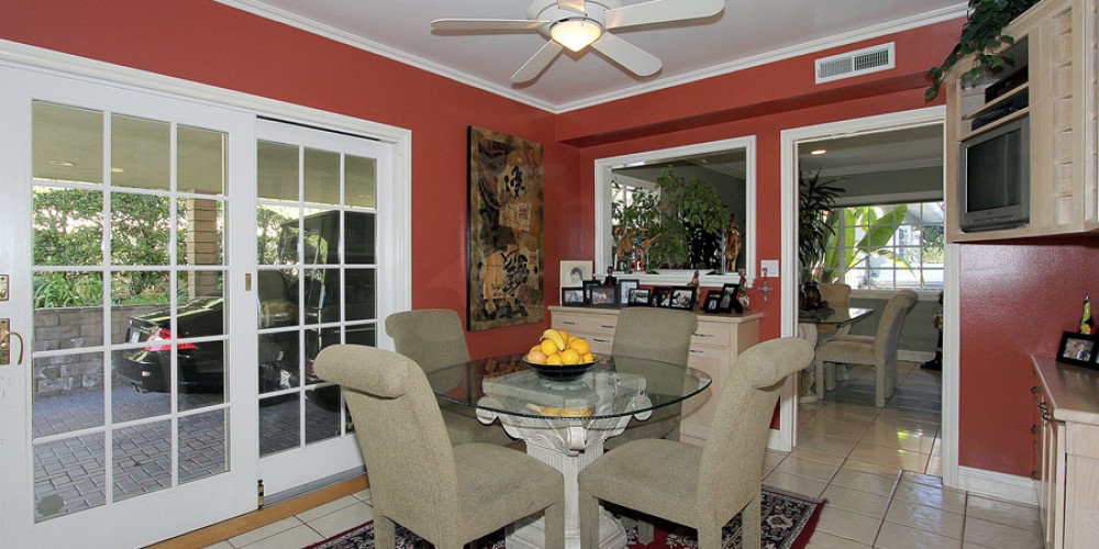 4600 Brewster Drive, Tarzana, CA 91356