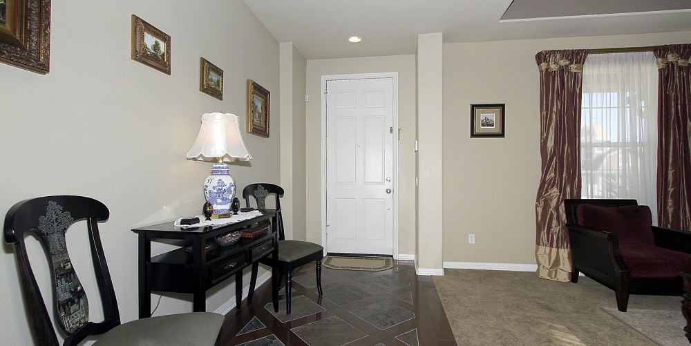 163 Calle Del Prado, Newbury Park, CA 91320