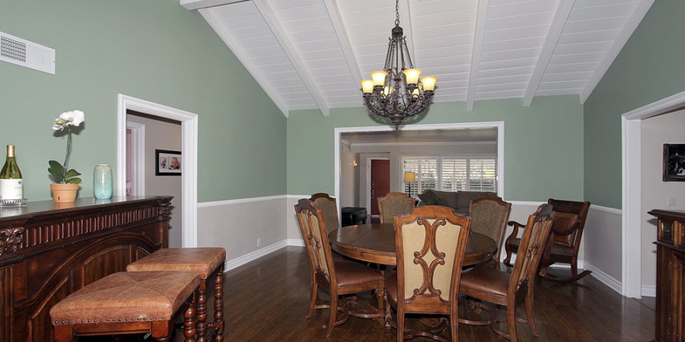 5732 Jumilla Avenue, Woodland Hills, CA 91367