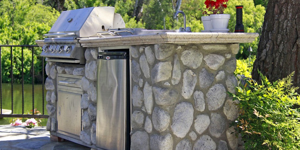 2210 Triunfo Pl, Agoura, CA 91301