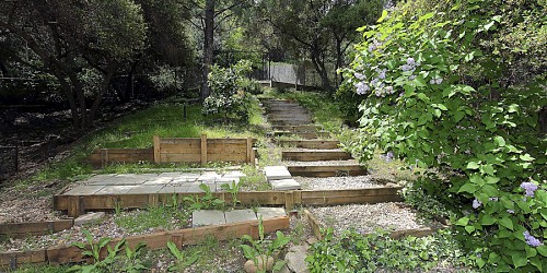 29050 Lake Drive, Agoura, CA 91301