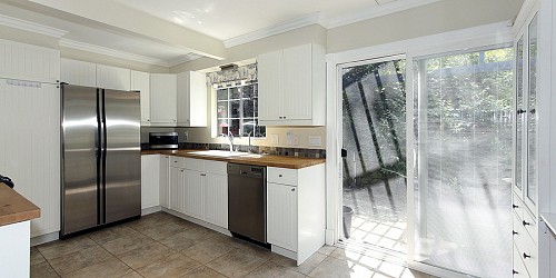 29050 Lake Drive, Agoura, CA 91301