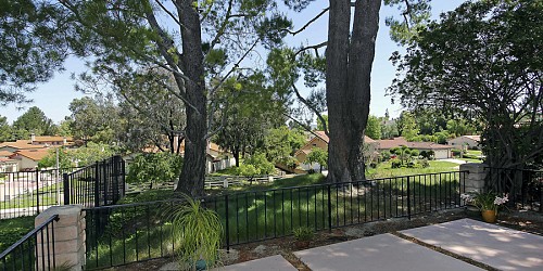 207 Red Oak Lane, Newbury Park, CA 91320