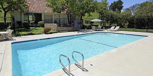 207 Red Oak Lane, Newbury Park, CA 91320