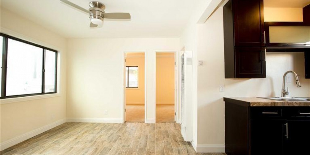 253 Rossmore Drive, Oxnard, CA 93035