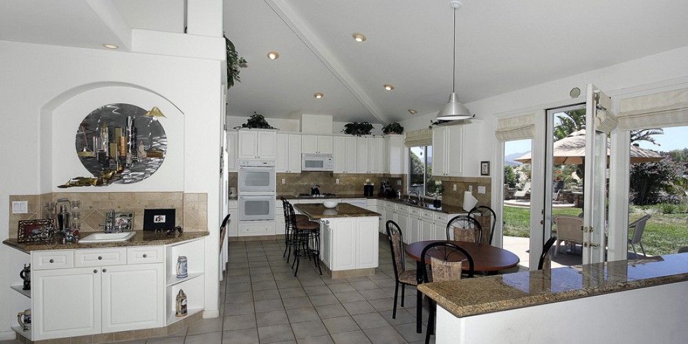 789 Emerson Street, Thousand Oaks, CA 91362