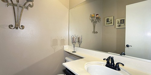 161 Mcafee Court, Thousand Oaks, CA 91360