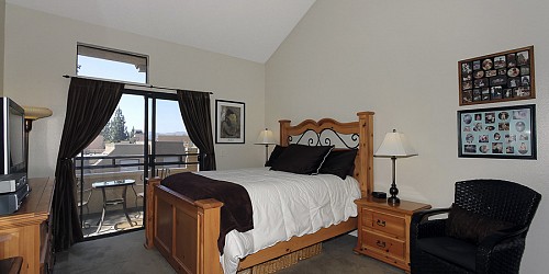 161 Mcafee Court, Thousand Oaks, CA 91360