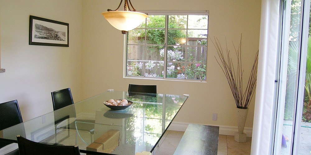 4345 Willow Glen Street, Calabasas, CA 91302