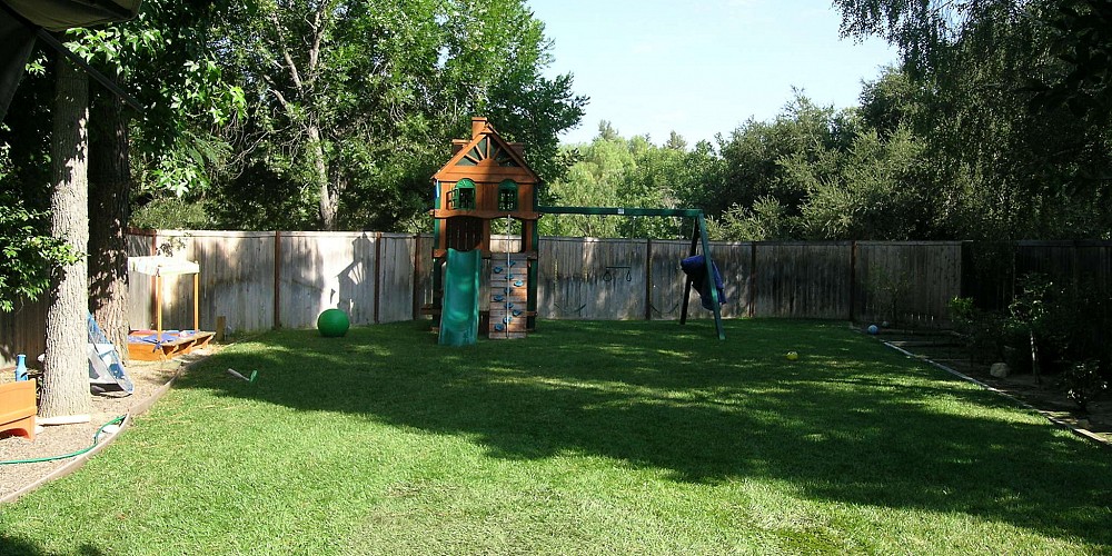 4345 Willow Glen Street, Calabasas, CA 91302