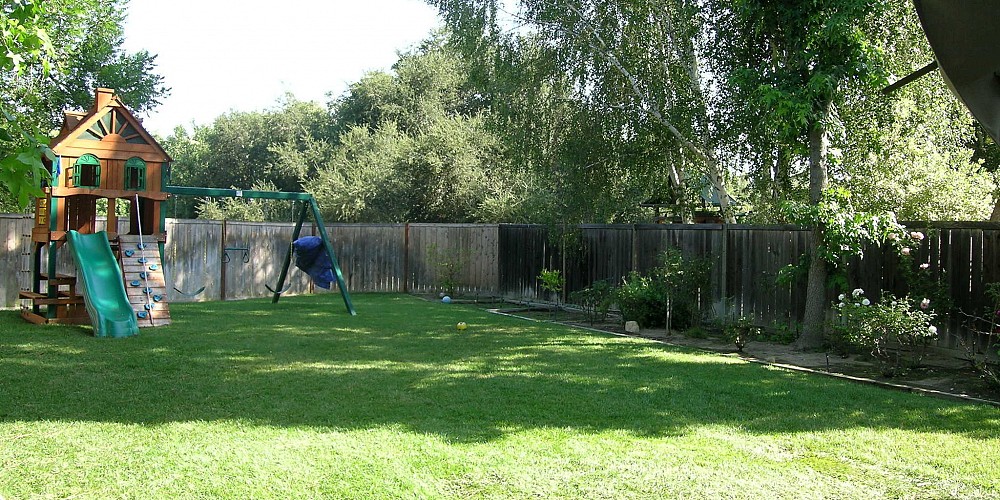 4345 Willow Glen Street, Calabasas, CA 91302