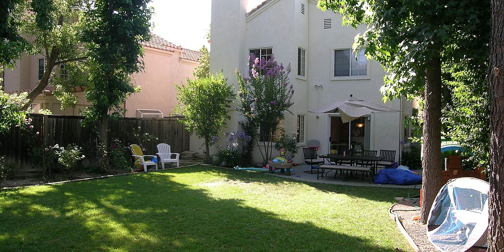 4345 Willow Glen Street, Calabasas, CA 91302