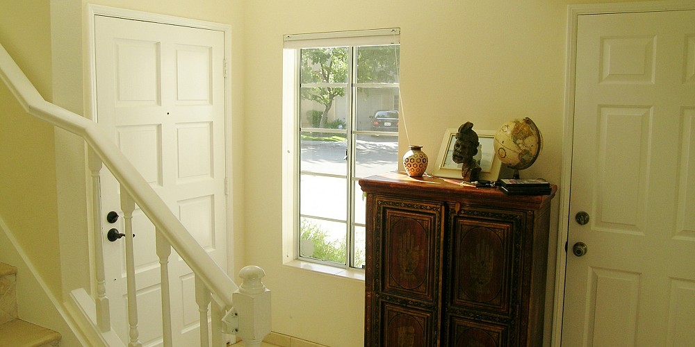 4345 Willow Glen Street, Calabasas, CA 91302