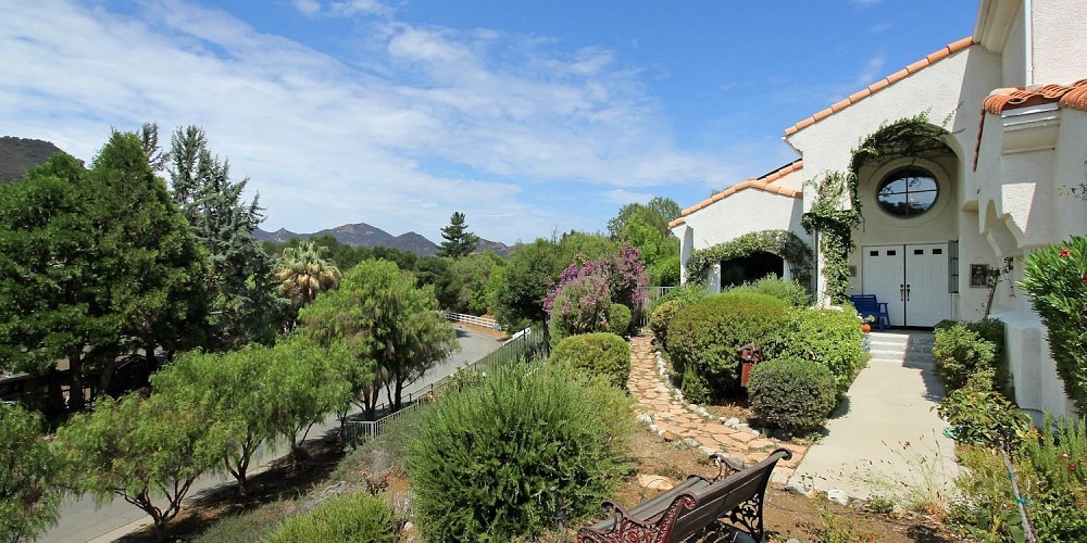 29895 Triunfo Drive, Agoura, CA 91301