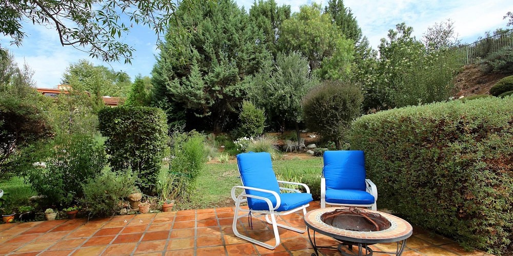 29895 Triunfo Drive, Agoura, CA 91301