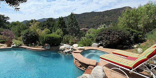 29895 Triunfo Drive, Agoura, CA 91301