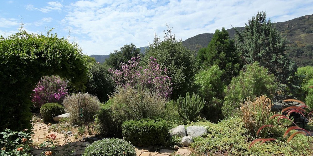 29895 Triunfo Drive, Agoura, CA 91301