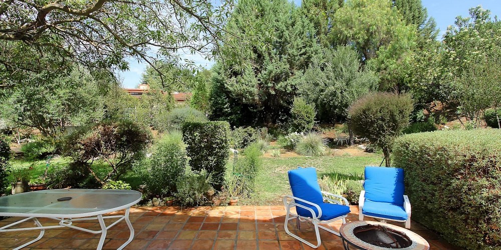 29895 Triunfo Drive, Agoura, CA 91301