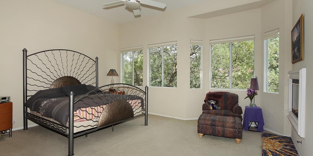 29895 Triunfo Drive, Agoura, CA 91301