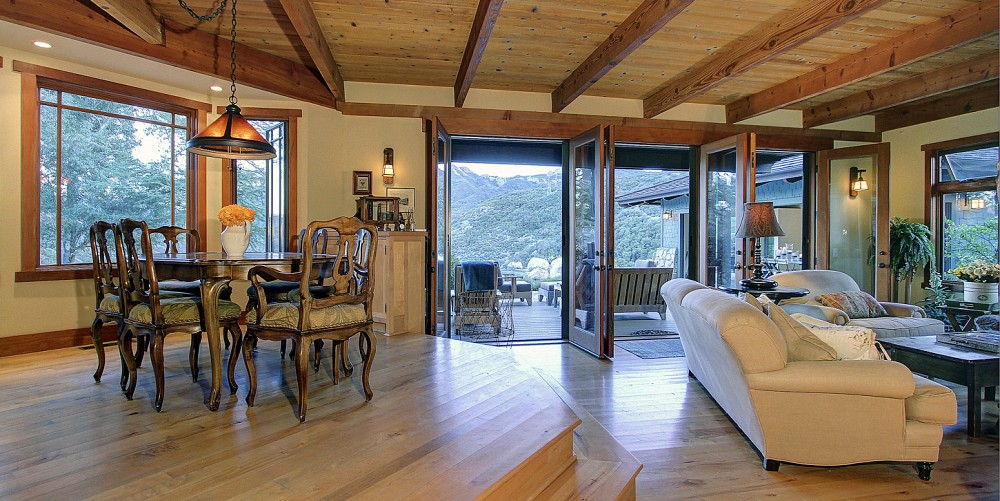 28954 Crest Drive, Agoura, CA 91301