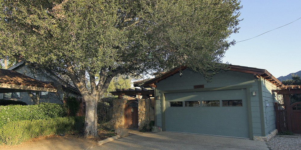 28954 Crest Drive, Agoura, CA 91301