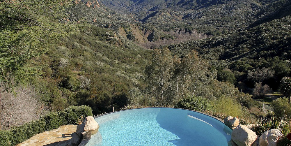 28954 Crest Drive, Agoura, CA 91301