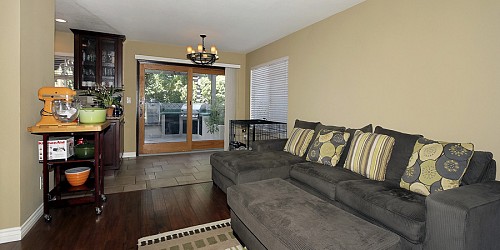 221 Camino Leon, Camarillo, CA 93012