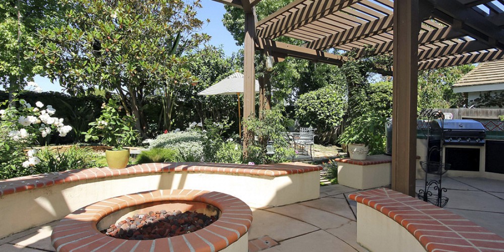 221 Camino Leon, Camarillo, CA 93012