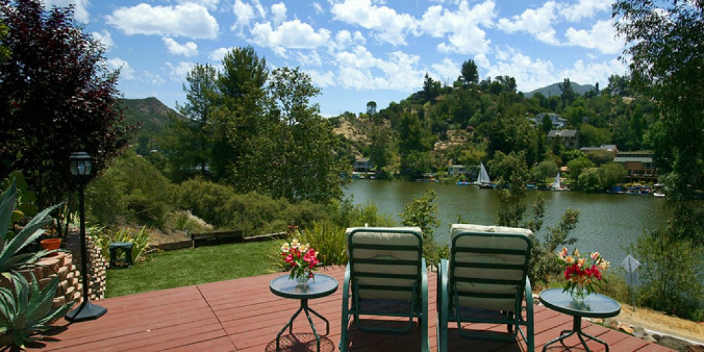 2306 Terrace Lane, Agoura, CA 91301