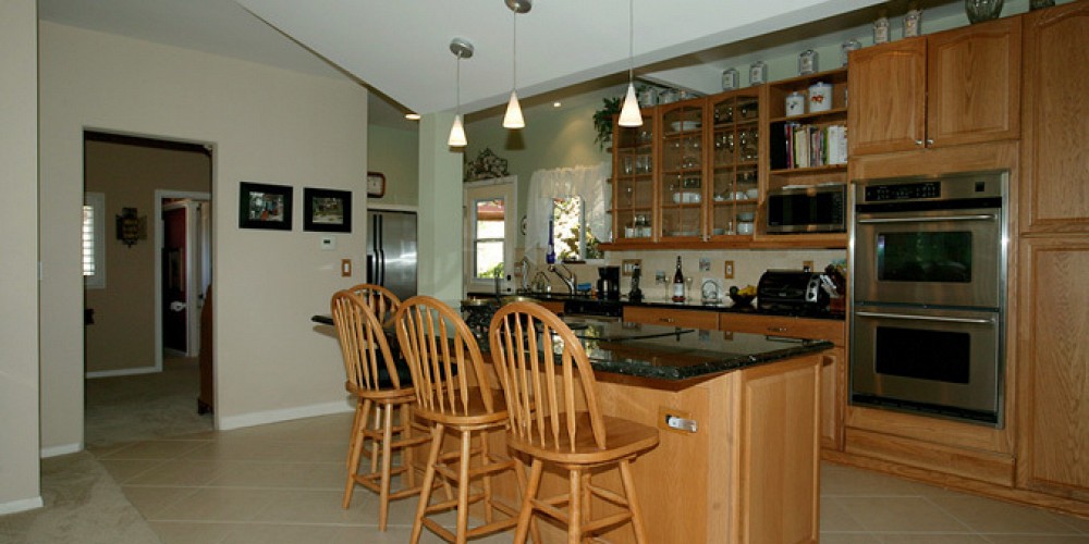 2306 Terrace Lane, Agoura, CA 91301