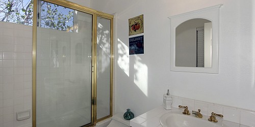 29220 Crags Drive, Agoura, CA 91301