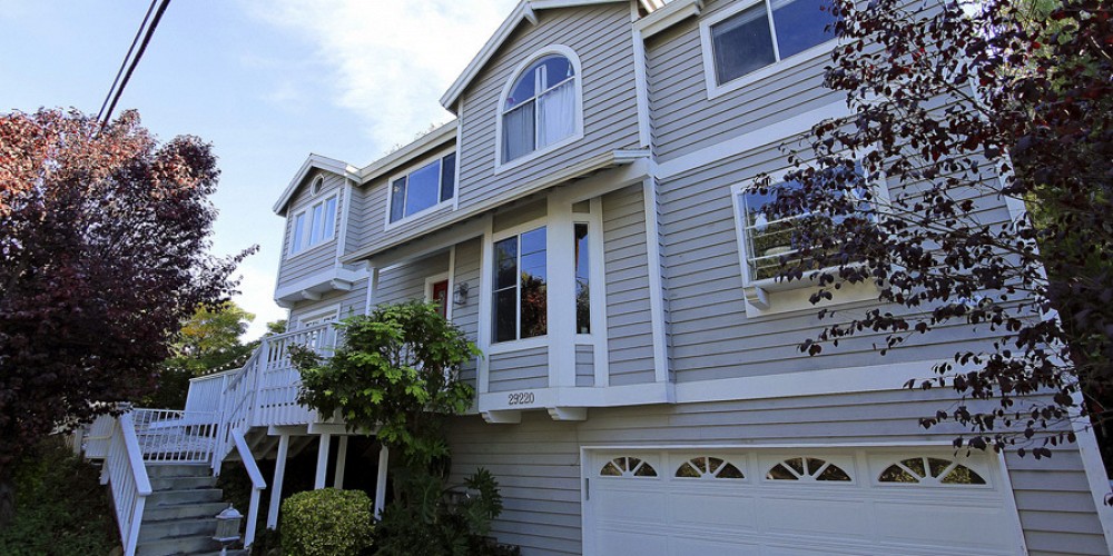 29220 Crags Drive, Agoura, CA 91301