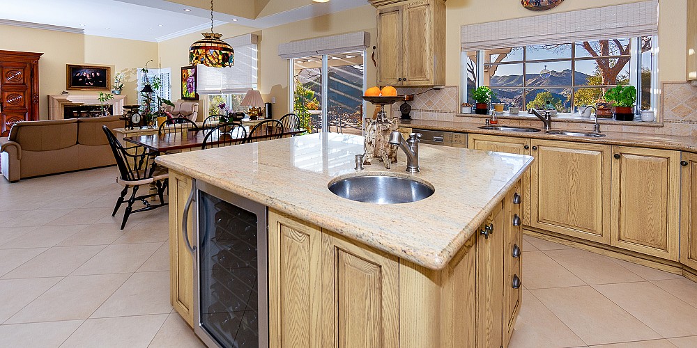 29821 Westhaven Drive, Agoura, CA 91301