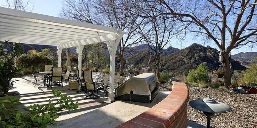 29821 Westhaven Drive, Agoura, CA 91301