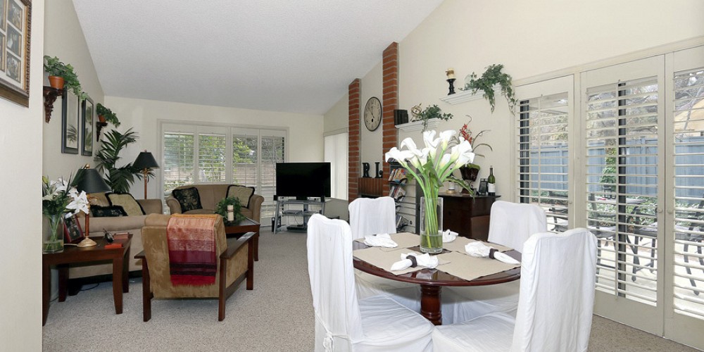 405 Vista Dorado Lane, Oak Park, CA 91377