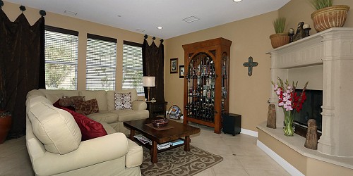 1908 Hazel Nut Court, Agoura, CA 91301