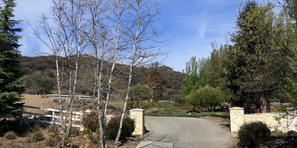 31625 Lobo Canyon Road, Agoura, CA 91301