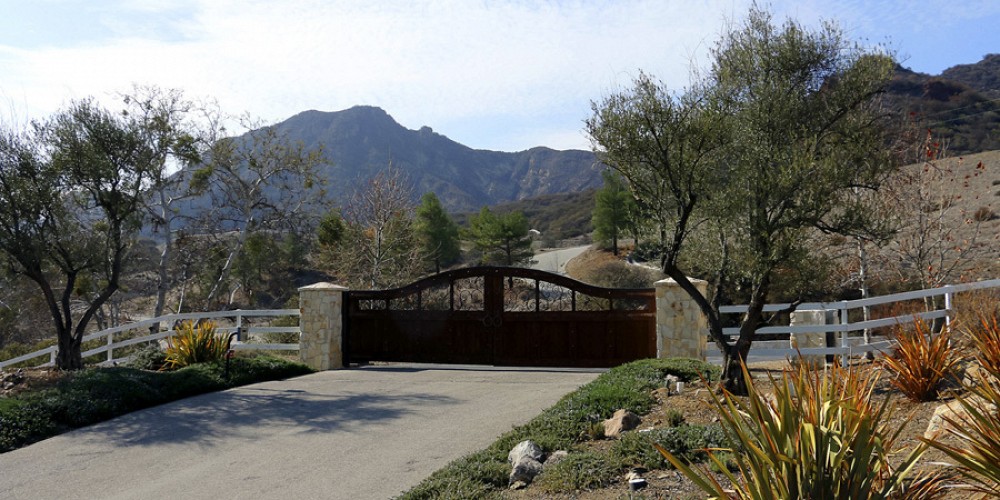 31625 Lobo Canyon Road, Agoura, CA 91301